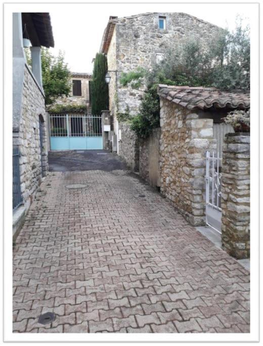 Charming Small House Close To Uzes Foissac  Buitenkant foto