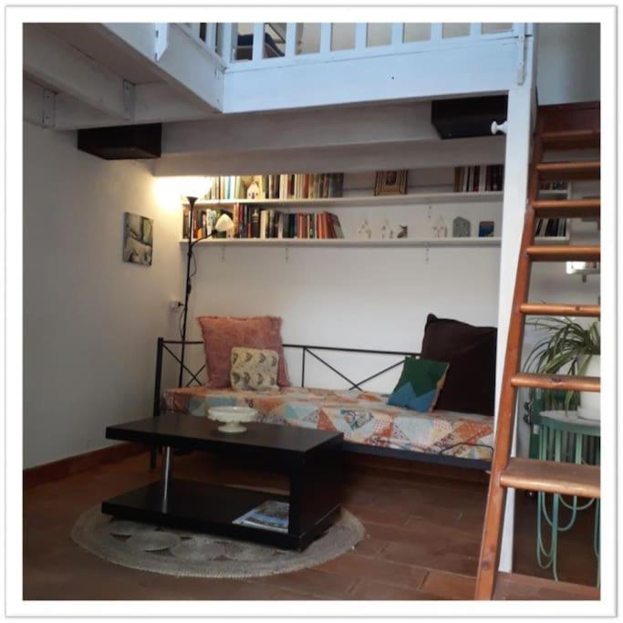 Charming Small House Close To Uzes Foissac  Buitenkant foto