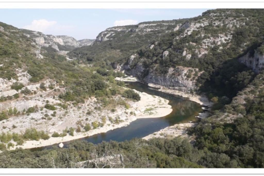 Charming Small House Close To Uzes Foissac  Buitenkant foto